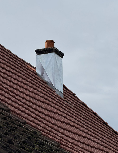 Ramonage de Cheminée : Sécurisez votre Habitat avec AKG Couverture Grand Est à Nancy (54000)